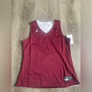 Jordan woman’s basketball tank top reversible use